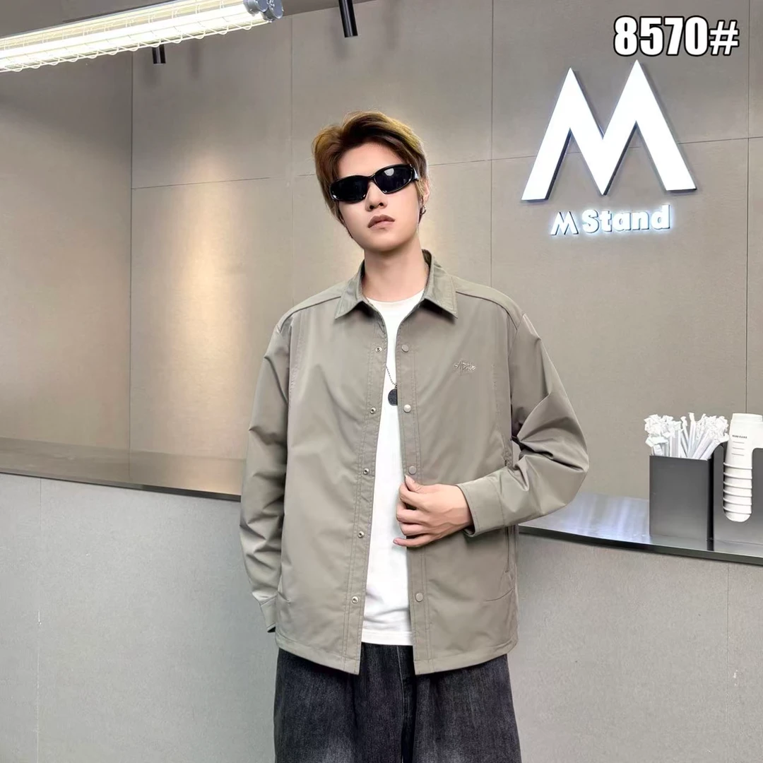 秋季新款刺绣翻领夹克外套8570