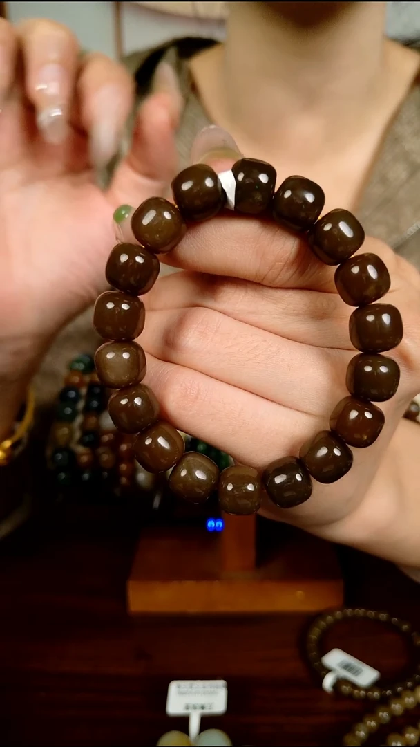 颈饰未镶嵌和田玉拍一发一所见即所得