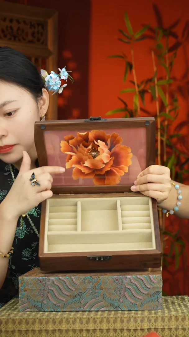 刺绣纯手工非遗国风饰品