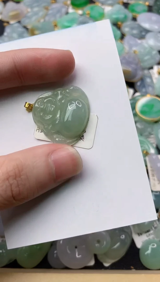 【闪购商品】翡翠颈饰18K金镶嵌5...........