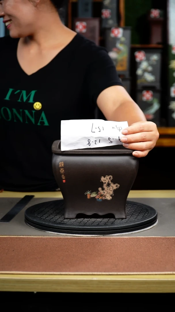 紫砂花盆紫砂花盆