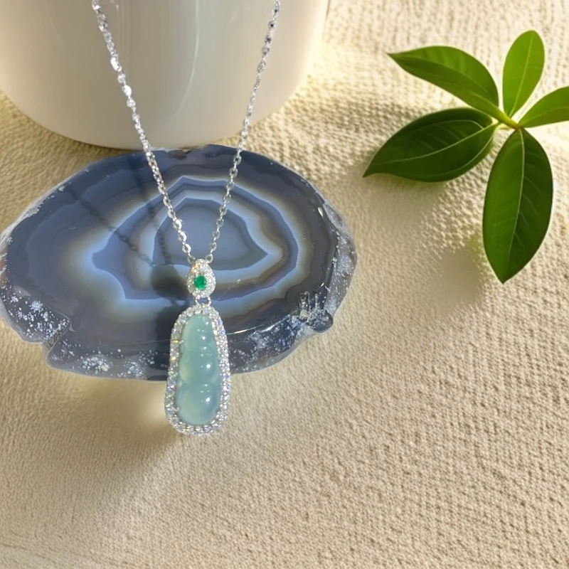 坠链均925银合成锆石 蓝水福豆轻奢S925纯银镶嵌锆石项链