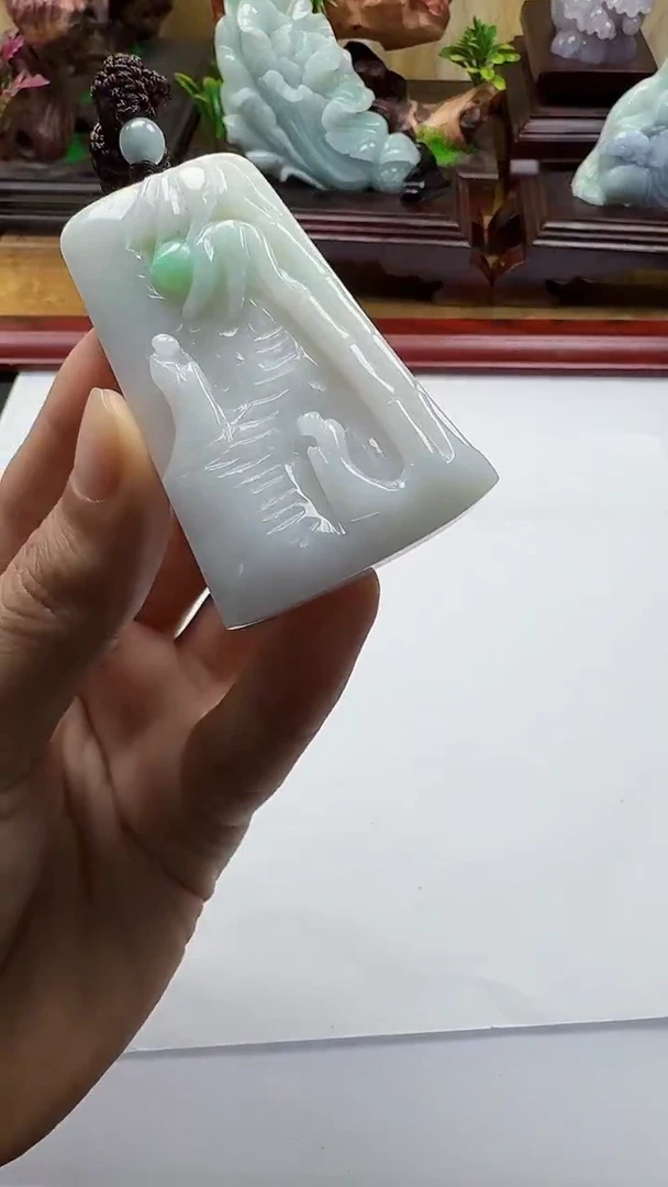 吊坠(不含链)未镶嵌翡翠1