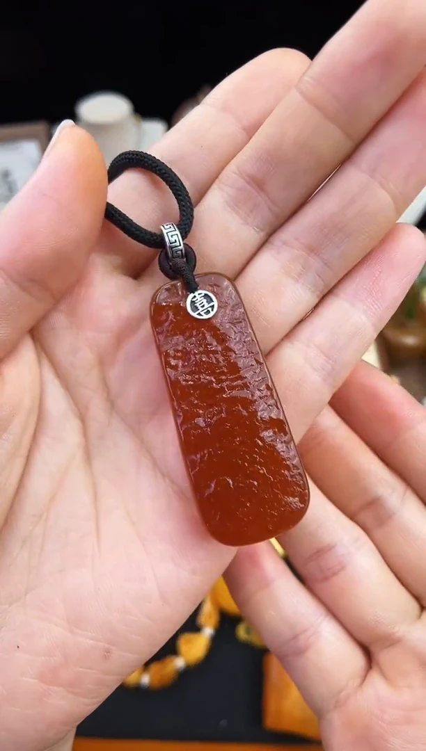 琥珀未镶嵌珠宝奇石柒月
