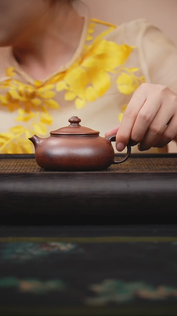 茶壶紫砂明红砂 柴烧 寒江