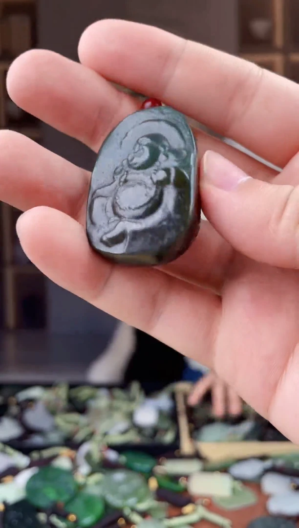 颈饰未镶嵌和田玉拍一发一，多样性发货