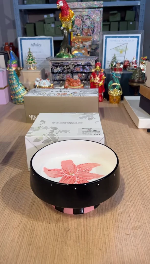 【闪购商品】杯42百合花高脚果盘