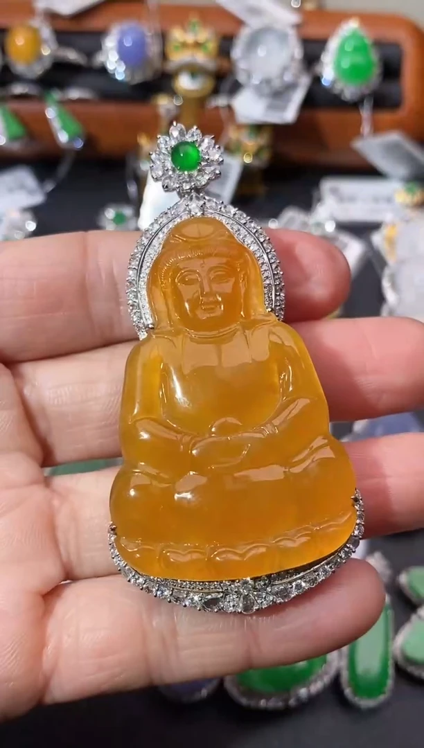 【闪购商品】翡翠吊坠(不含链)18K金镶嵌吊坠