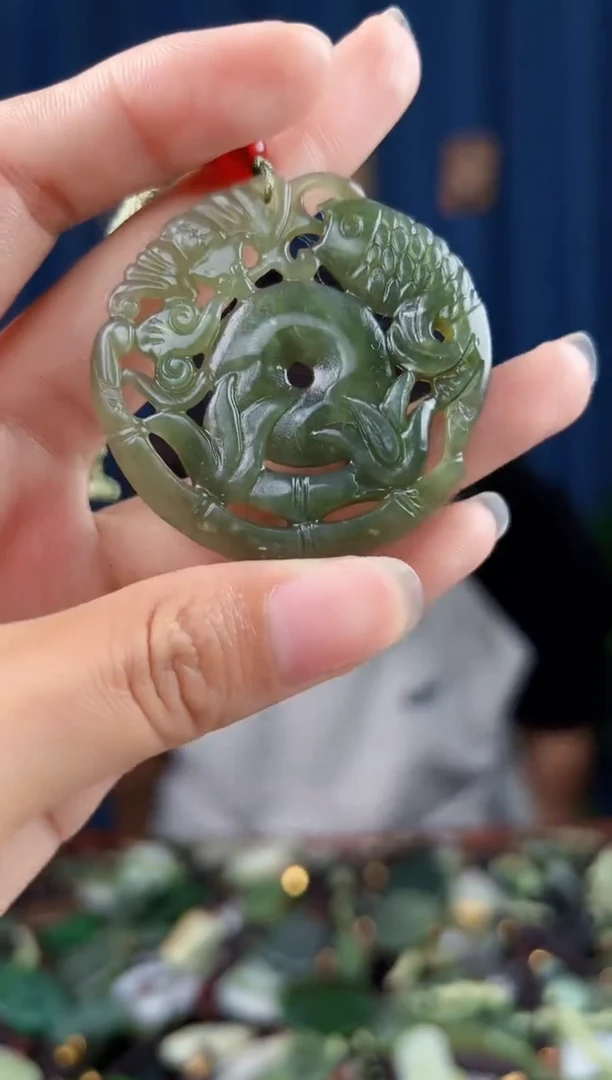 未镶嵌和田玉挂件拍一发一