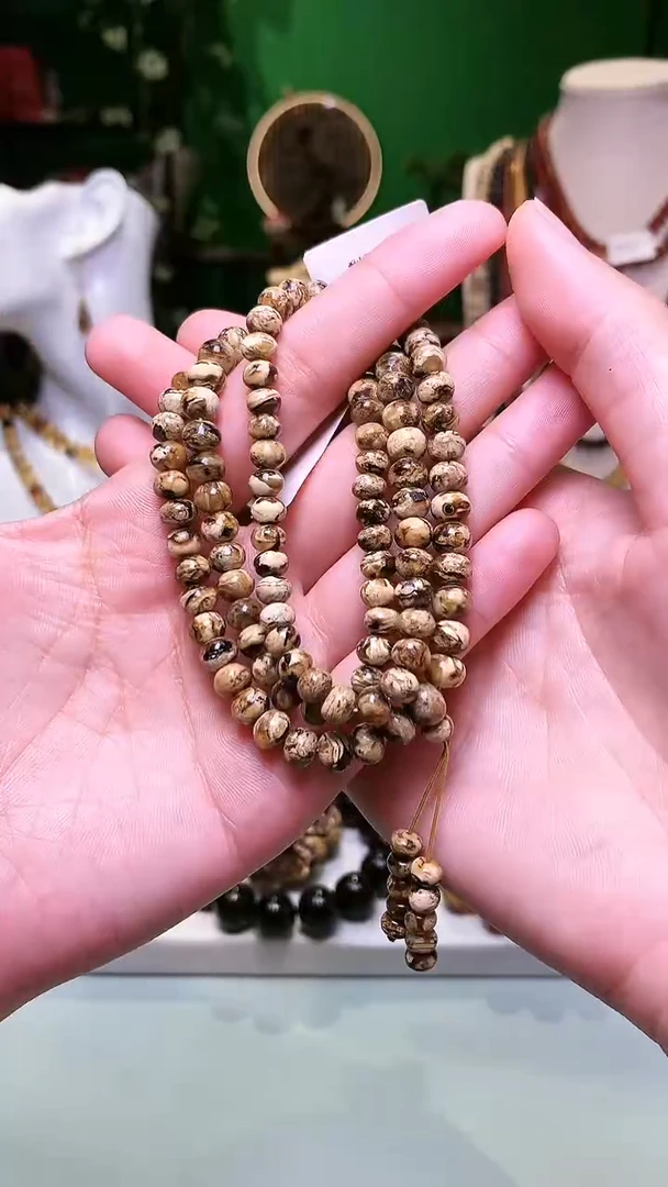 【闪购商品】琥珀裸石未镶嵌抚顺琥珀6＋特特白干白108