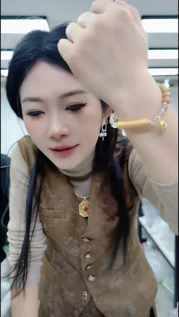 【闪购商品】水晶手链合金2823白水晶五条经手链