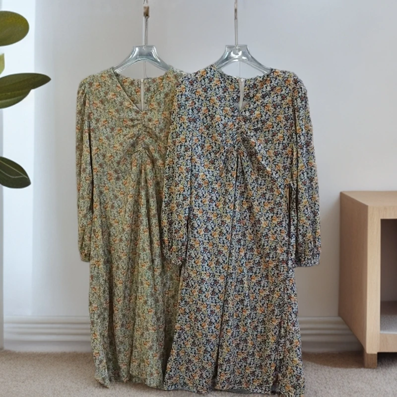 7587款夏季优雅浪漫碎花连衣裙V领长袖中长款设计