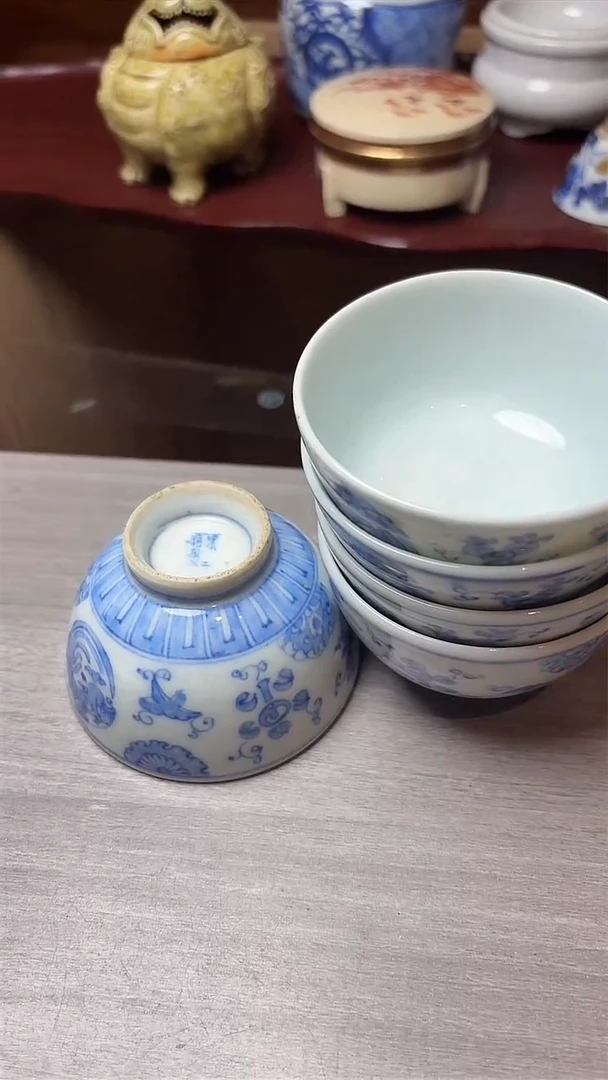 谢谢老板，回流产品有磨损正常，谨慎买！