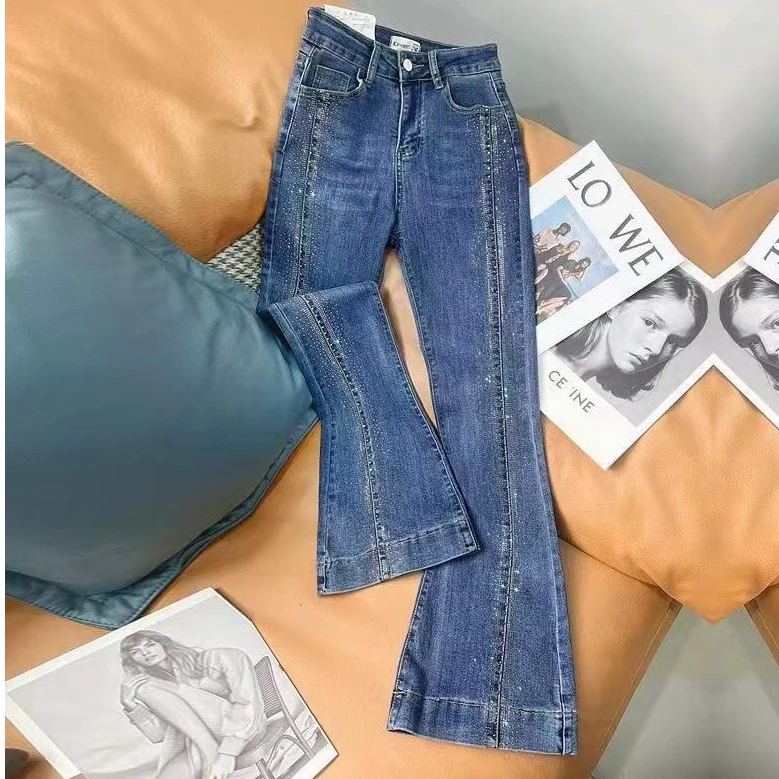 牛仔裤女2025新款九分裤春季款弹力高腰喇叭裤烫钻垂坠感微喇长裤