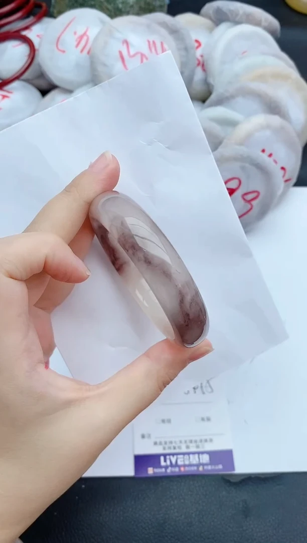 未镶嵌手镯石英质玉12+54/55