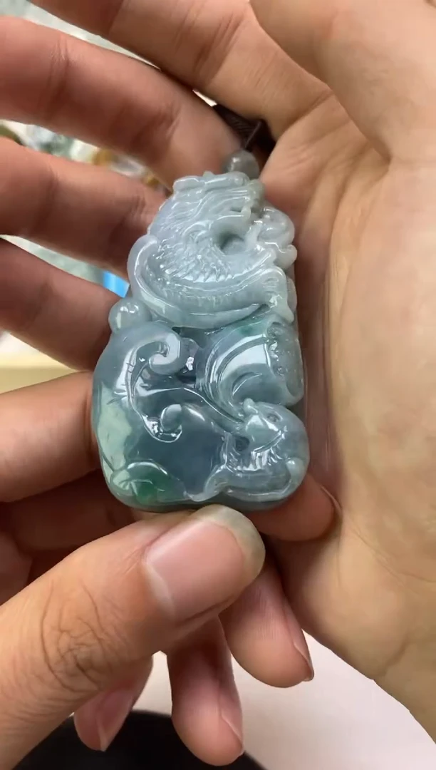 颈饰未镶嵌翡翠知**乐天然翡翠