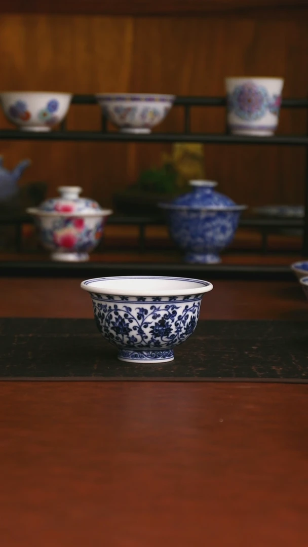 景德镇手工手绘的2（微瑕）