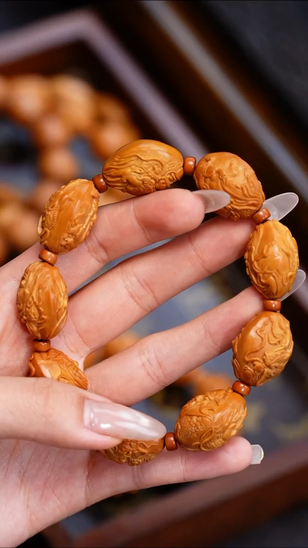 橄榄核吊坠苏工橄榄核