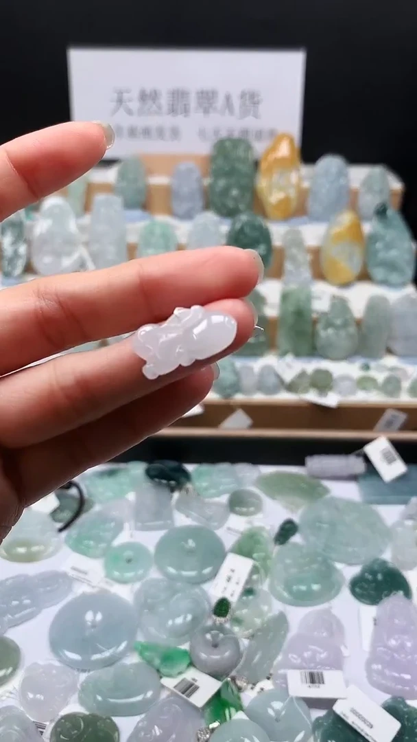 吊坠(不含链)未镶嵌翡翠45小兔子