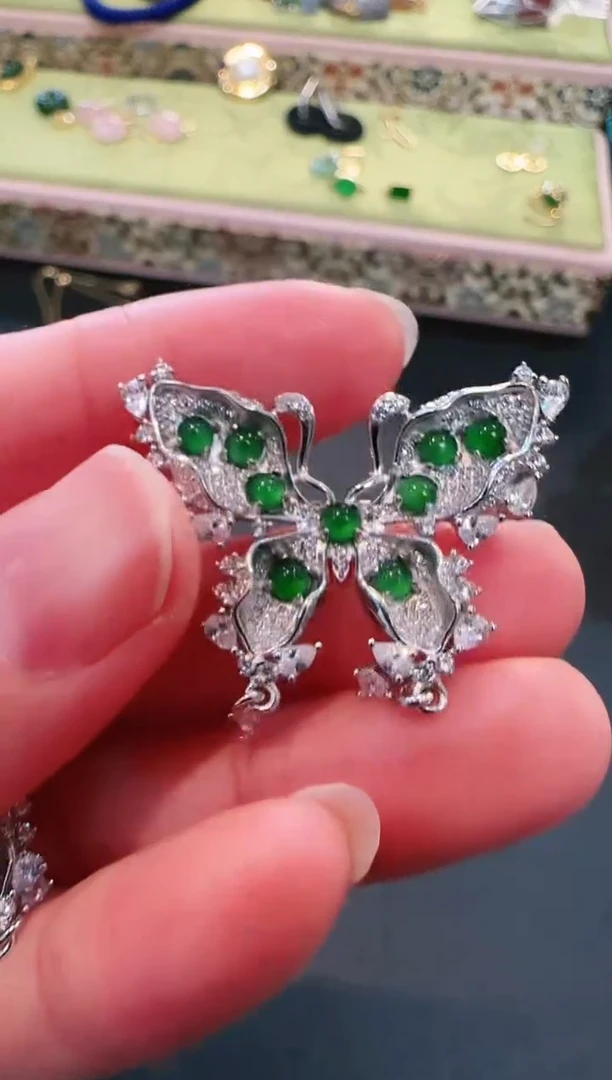 【闪购商品】翡翠颈饰银S925镶嵌吊坠