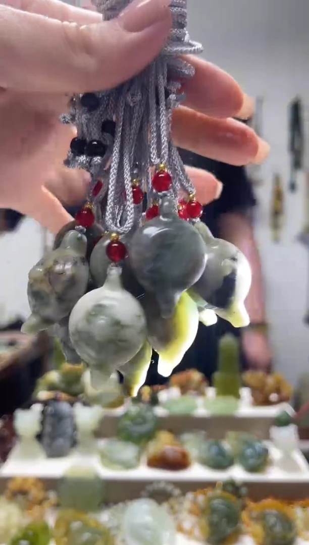 未镶嵌岫玉颈饰多样性发货拍一发一