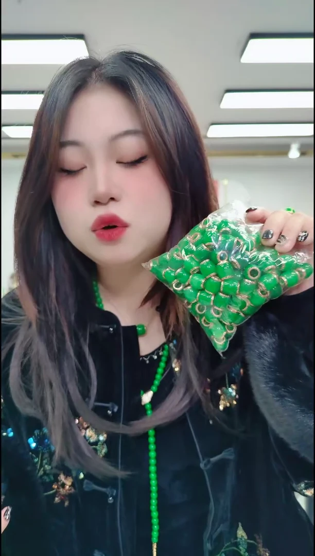 【闪购商品】石英质玉颈饰合金0301绿路路通