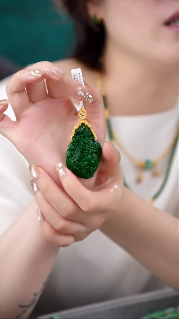 颈饰未镶嵌翡翠翡翠吊坠