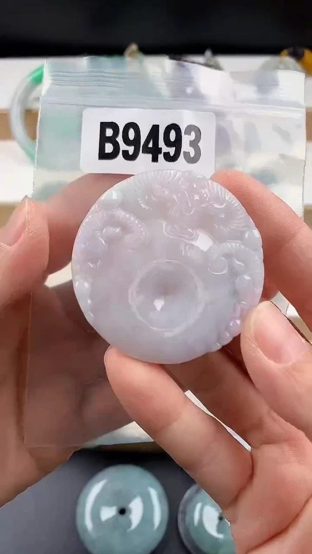 颈饰未镶嵌翡翠天然翡翠吊坠挂件