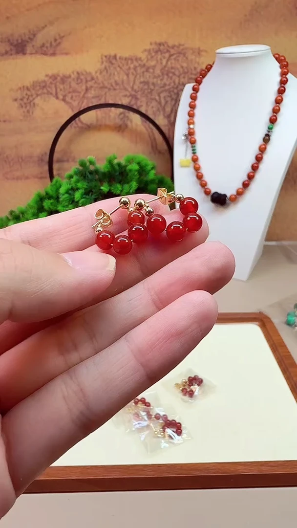 14K金镶嵌南红玛瑙耳饰E21