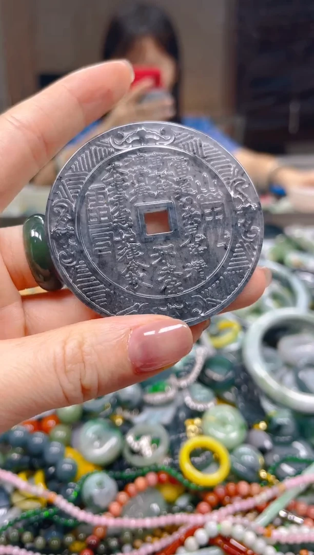 翡翠未镶嵌颈饰/S/翡翠A货一图一物