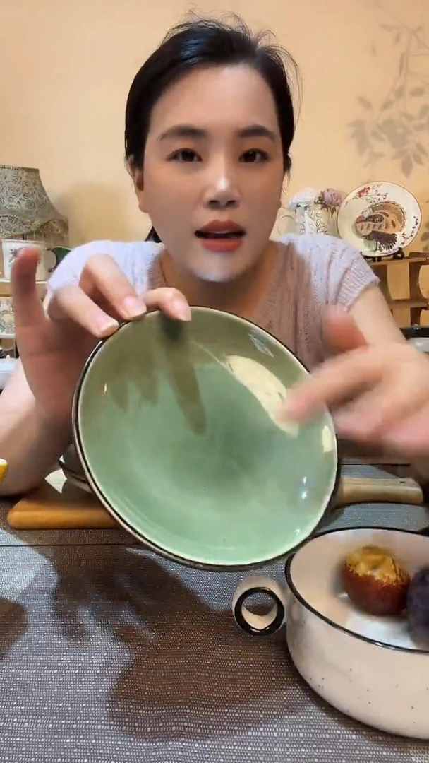 瓷片2个6英寸碟子 微瑕介意勿拍