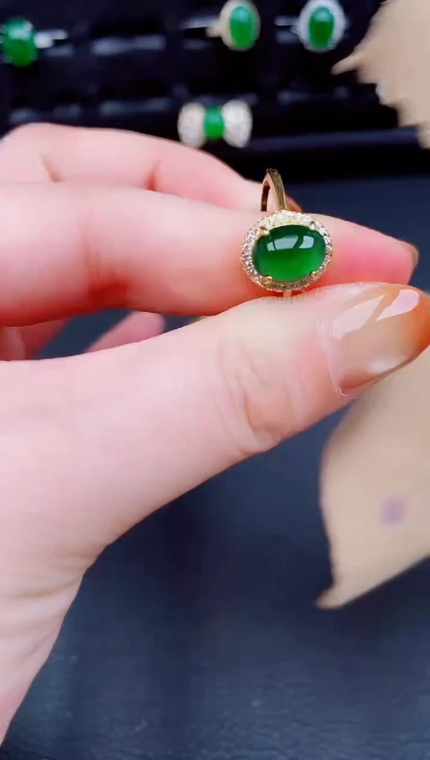 【闪购商品】翡翠戒指银S925镶嵌天然a货翡翠305