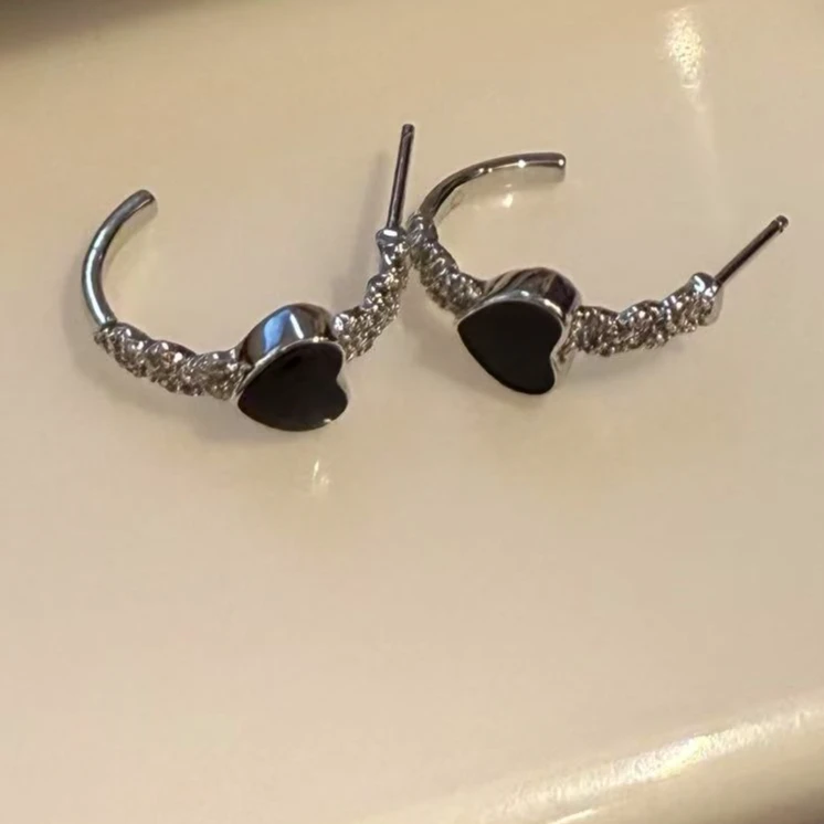 合金亚克力耳饰 【NO退NO换】韩国东大门春款爱心耳钉