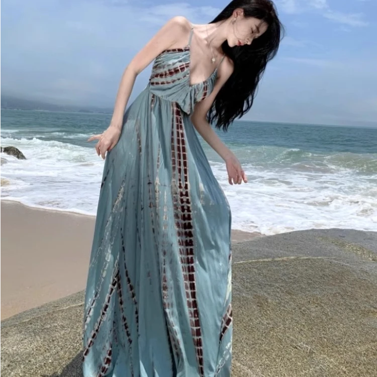 泰式小众吊带长裙异域风情复古连衣裙波西米亚海边度假风沙滩裙子