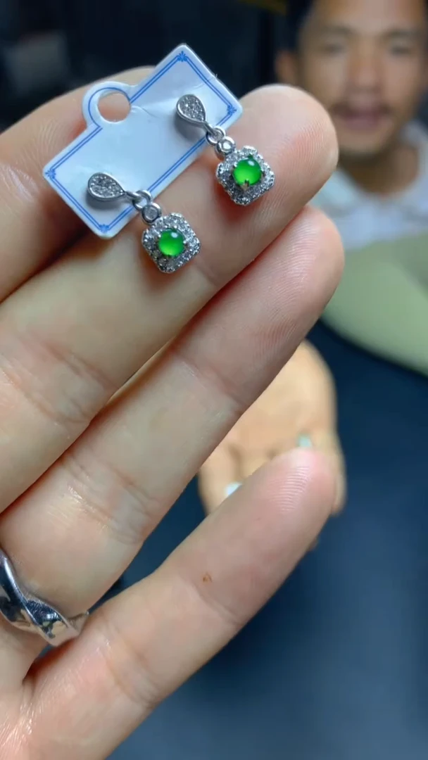 翡翠未镶嵌耳饰0934316251多样性发一