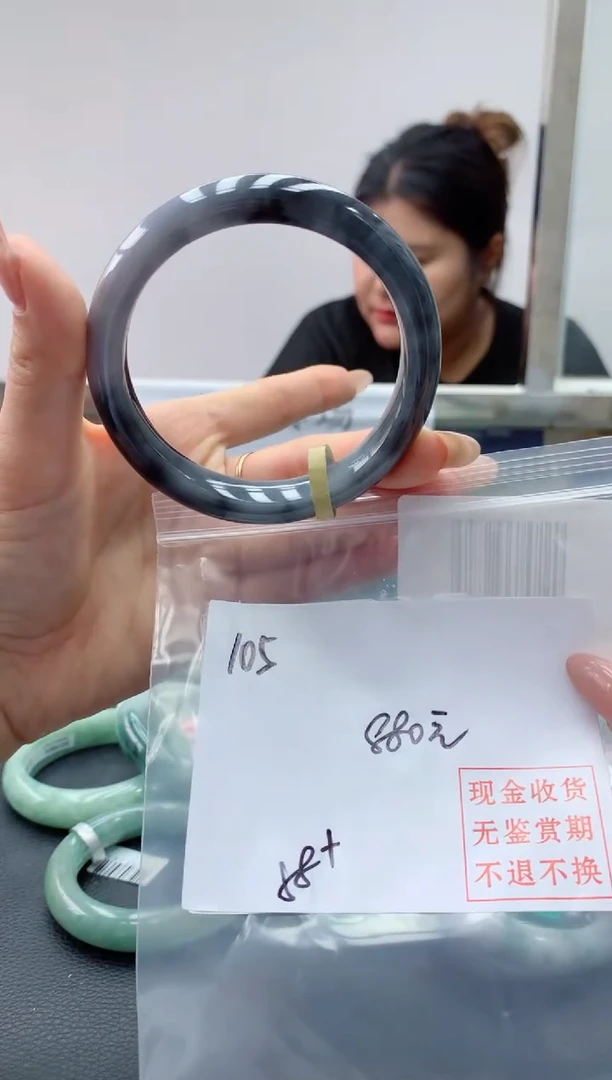 定制翡翠未镶嵌毛货手镯需精细抛光/手镯105