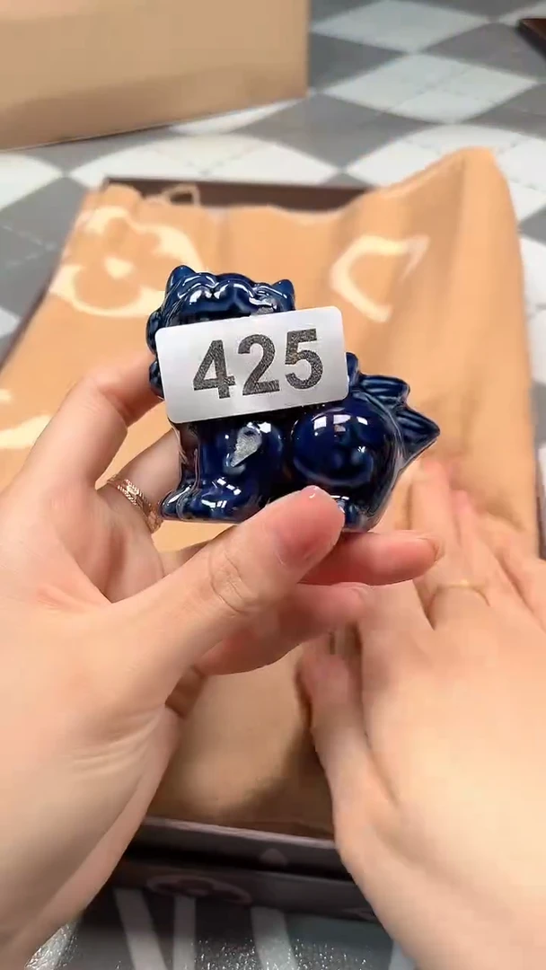 瓷片陶瓷如图所示周边