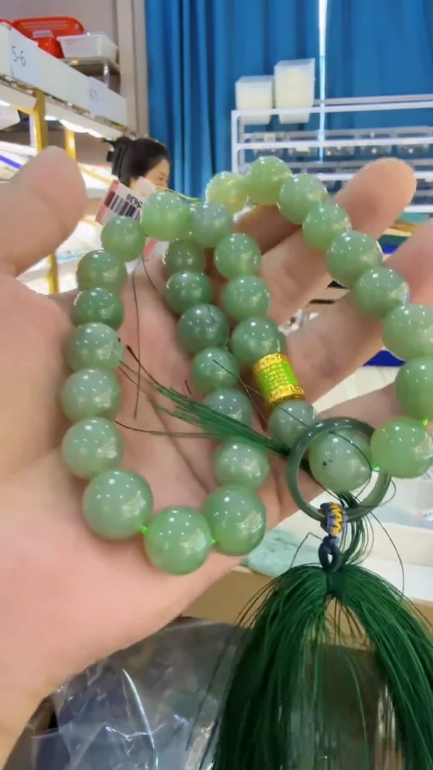 翡翠未镶嵌吊坠(不含链)雾***花93
