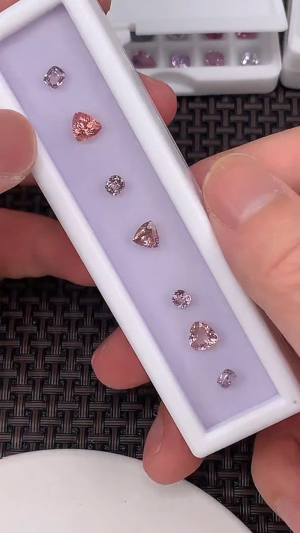 裸石尖晶石7p-A3027