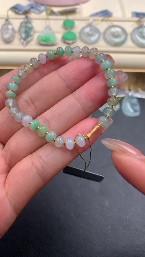 【闪购商品】翡翠手串18K金镶嵌D480