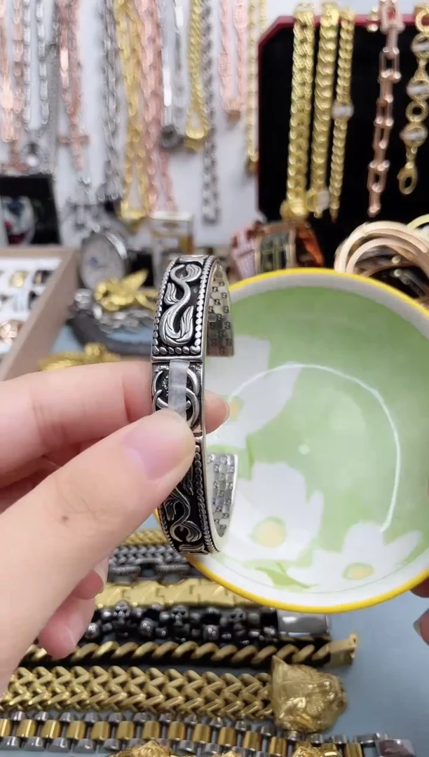 瓷片AAAAAAAAAAAAAAAA