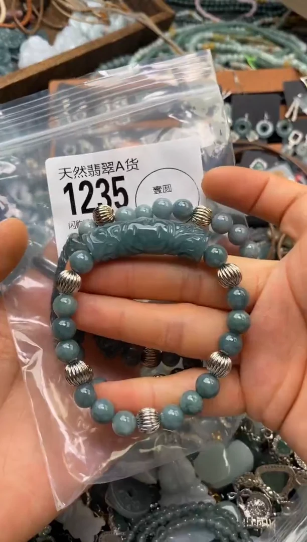 翡翠未镶嵌颈饰多样性发其一1235