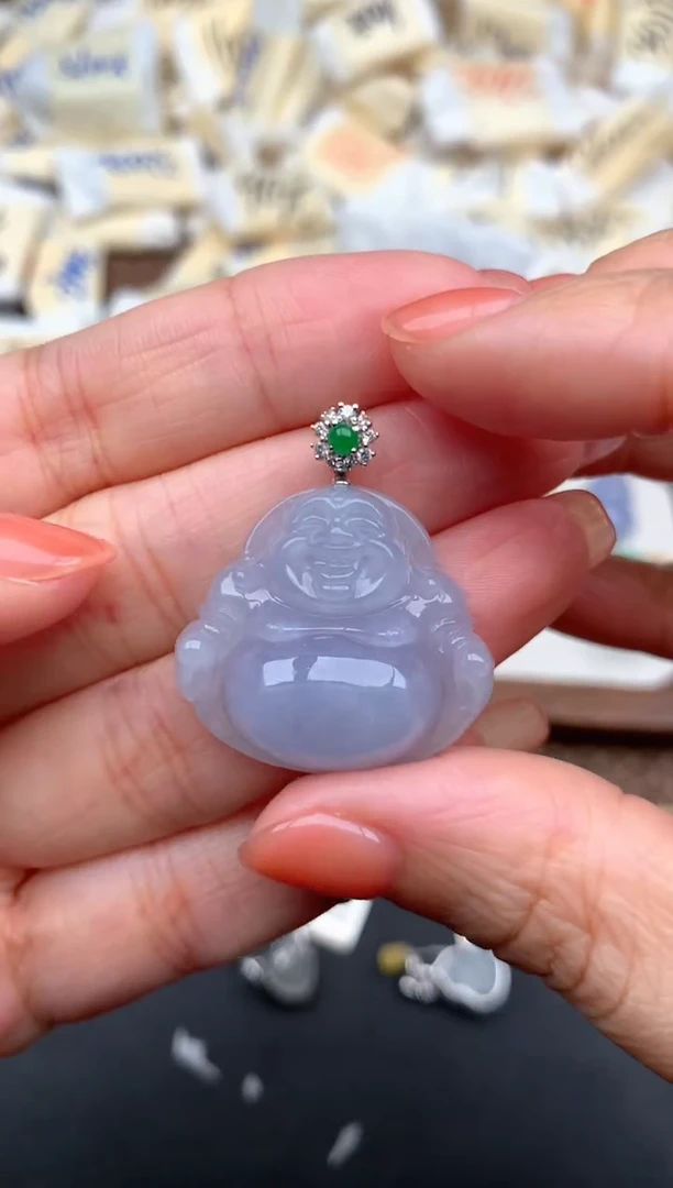 18K金镶嵌挂件翡翠—