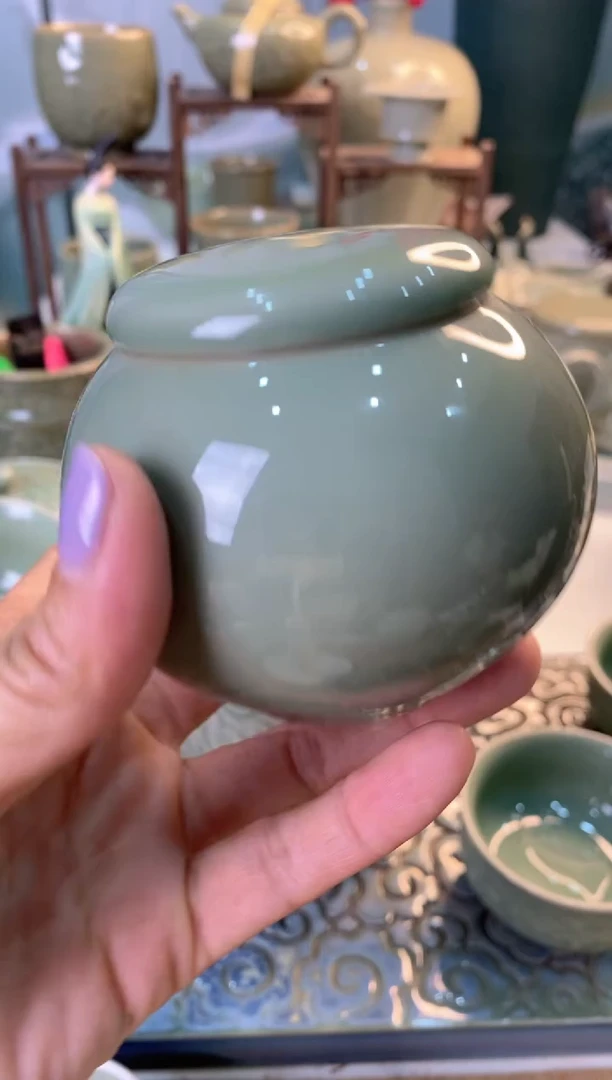 瓷片老货 青釉素面茶叶罐 微瑕XG001