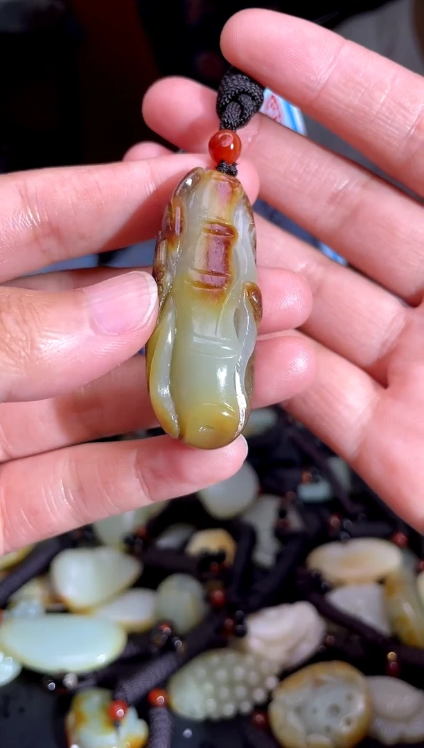 和田玉未镶嵌挂件1