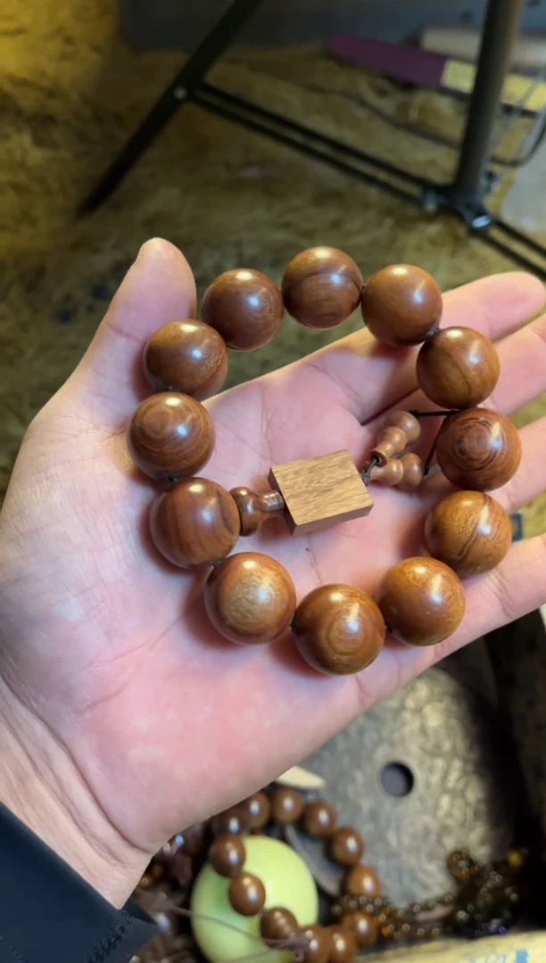 吊坠滴血莲花菩提 三三甄选