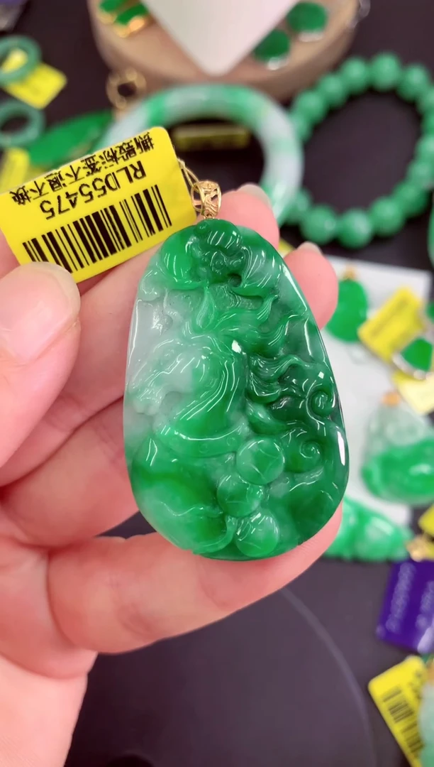 吊坠(不含链)18K金镶嵌翡翠挂件