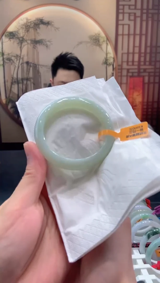 翡翠手镯未镶嵌000050819
