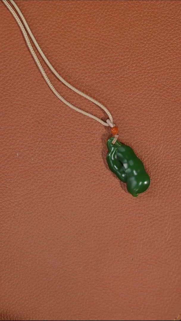 颈饰未镶嵌和田玉T*T挂件