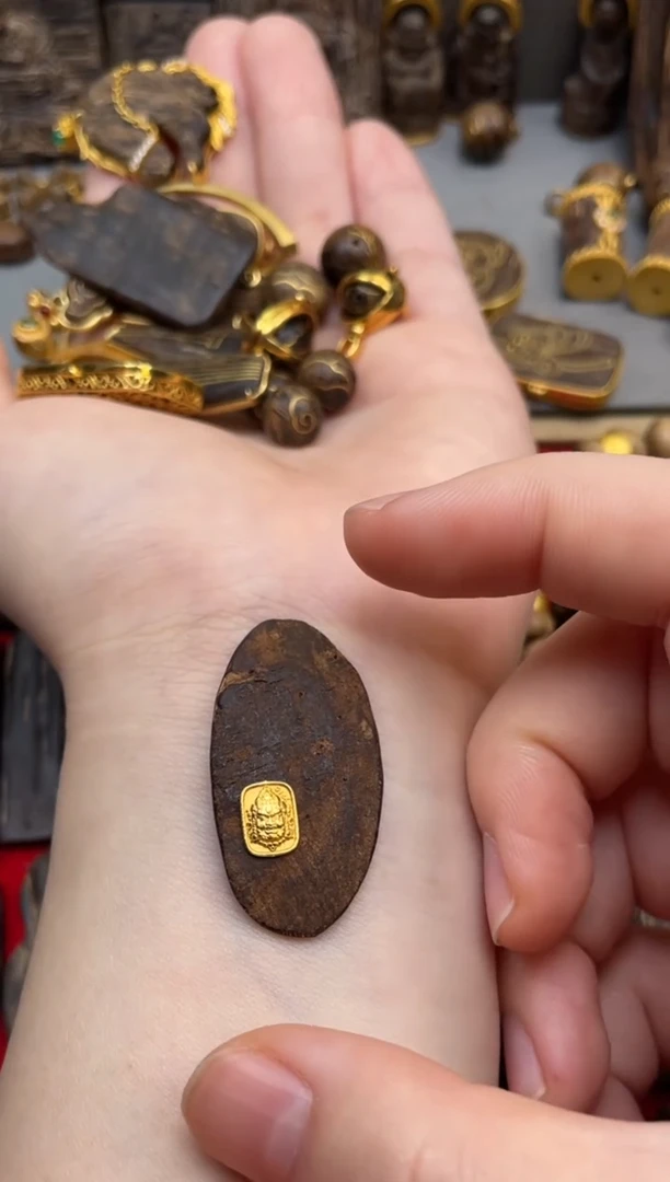 沉香吊坠吴**业沉香吊坠4